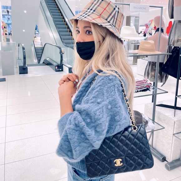 Meet your Posher, Maya - Picture 1 of 1